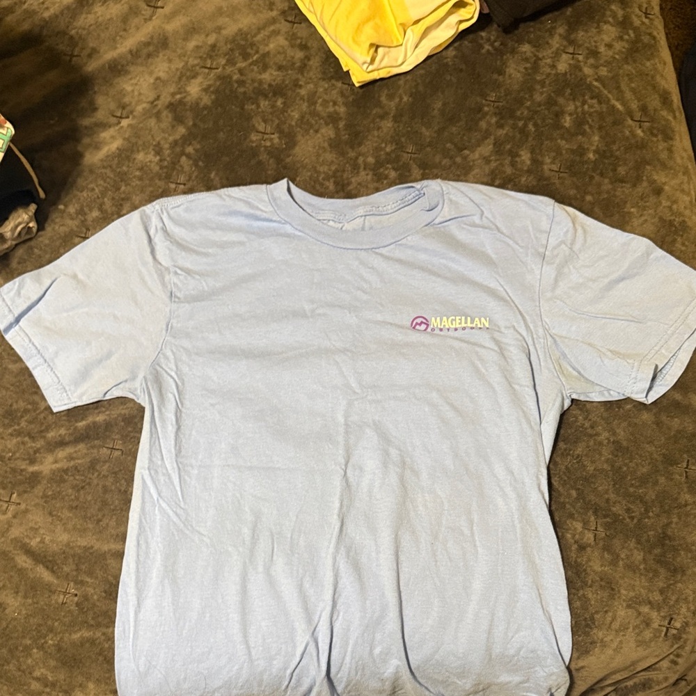 Magellan Outdoors Light Blue Short Sleeve Tee